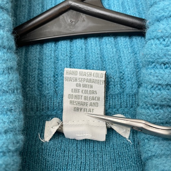 Teal Blue Cowl Neck Sweater Button Cuff Details Women's Long Sleeve Size Large - Picture 5 of 7